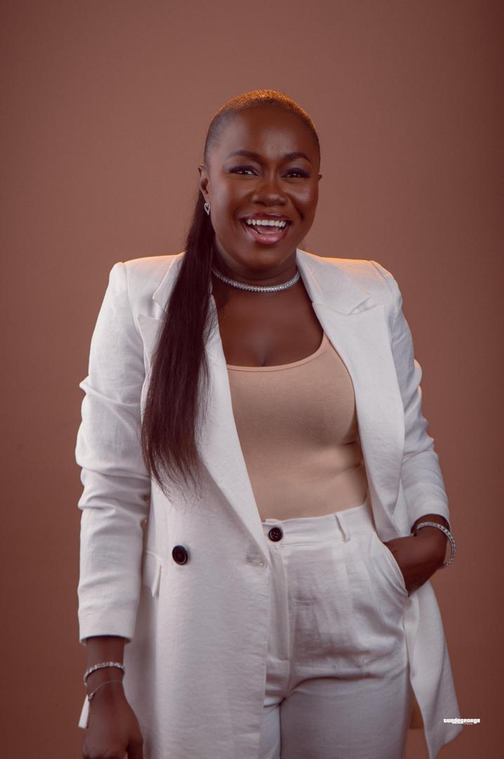 Tolu Omorogbe- Mom doing it Afraid